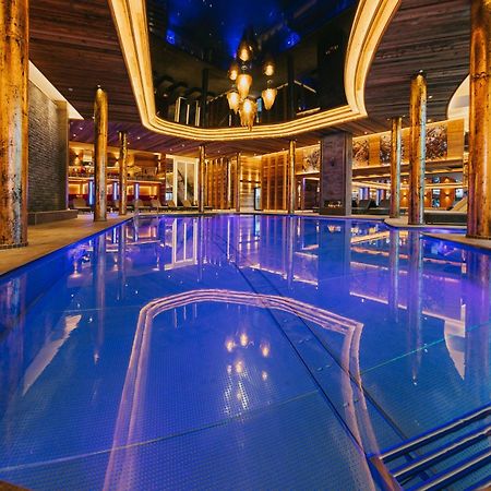 Ortner'S Resort Bad Fussing Ngoại thất bức ảnh The pool at the Aqua Dome