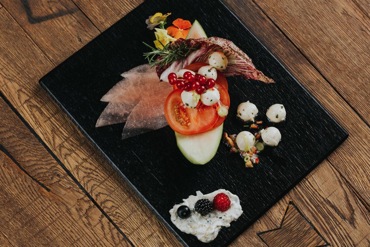 Ortner'S Resort Bad Fussing Ngoại thất bức ảnh A plate of cured and smoked reindeer