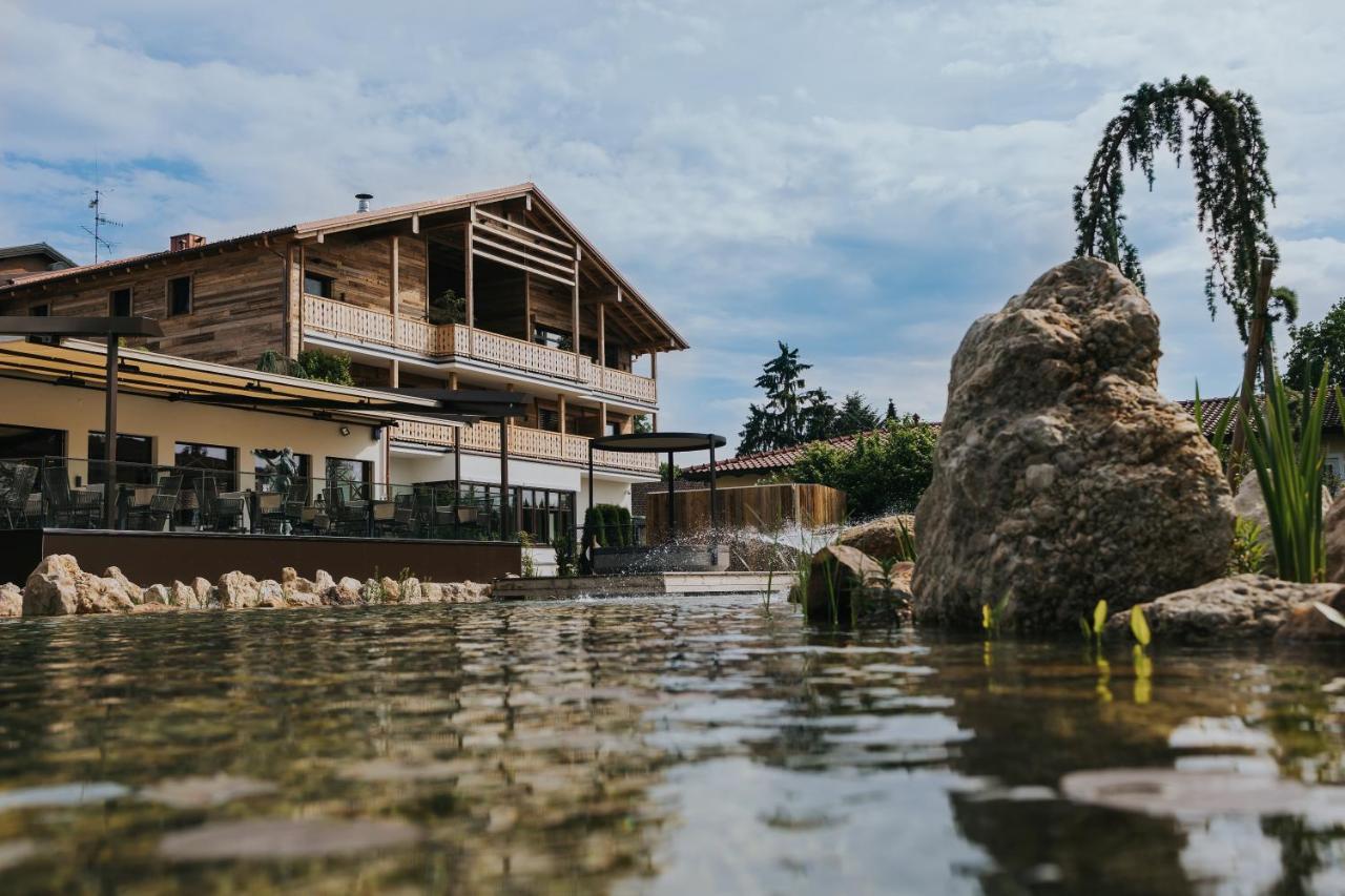 Ortner'S Resort Bad Fussing Ngoại thất bức ảnh The restaurant